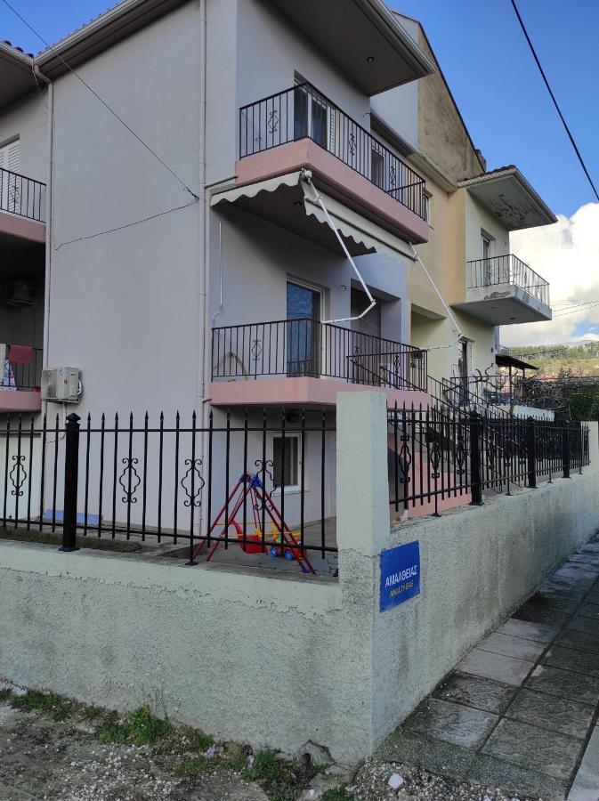Ferienwohnung Amaltheia Studio Ioannina Exterior foto